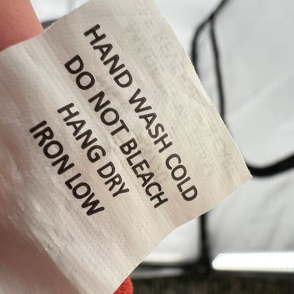 Sienna Sky Floral Wrap Top Rust Orange Red Size Large - Picture 11 of 11